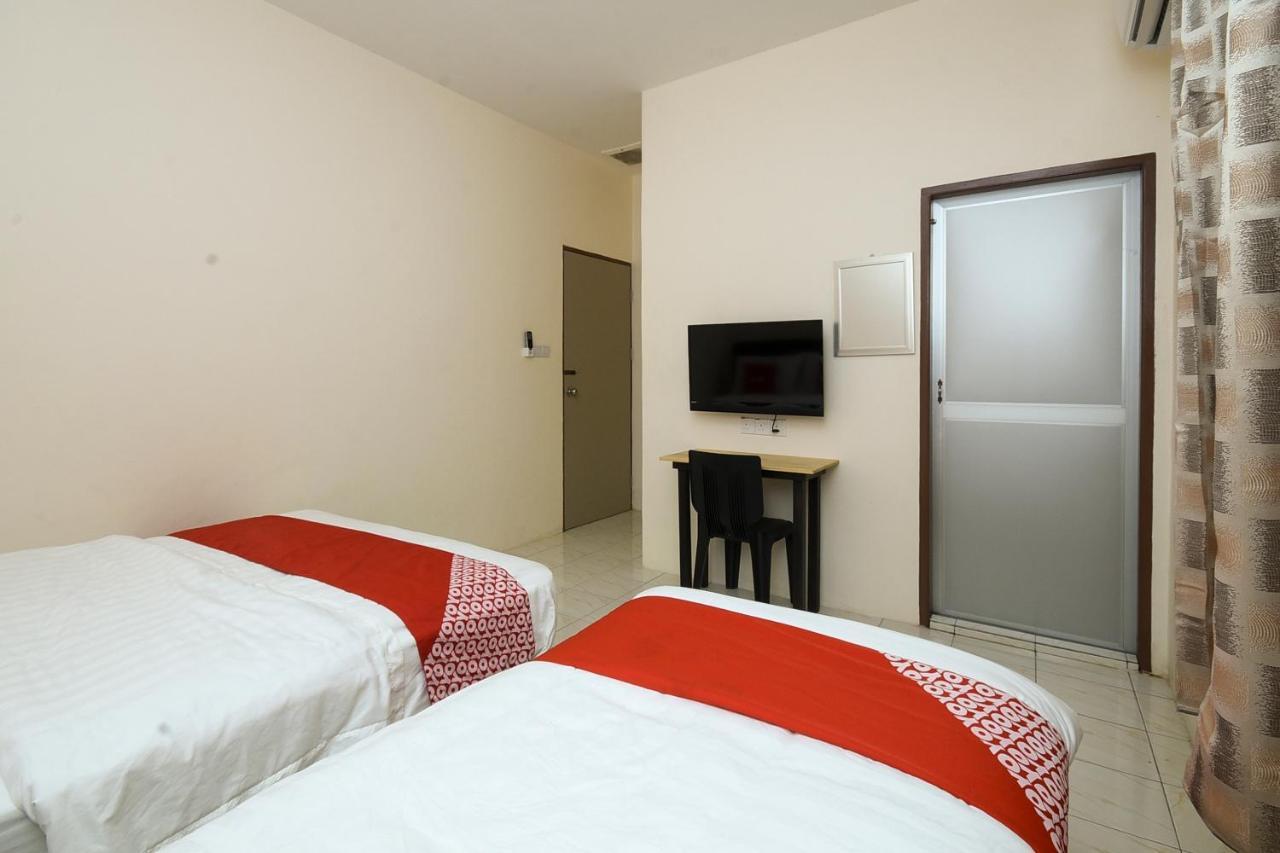 Oyo 90172 Goodwill Homestay Batu Niah Εξωτερικό φωτογραφία