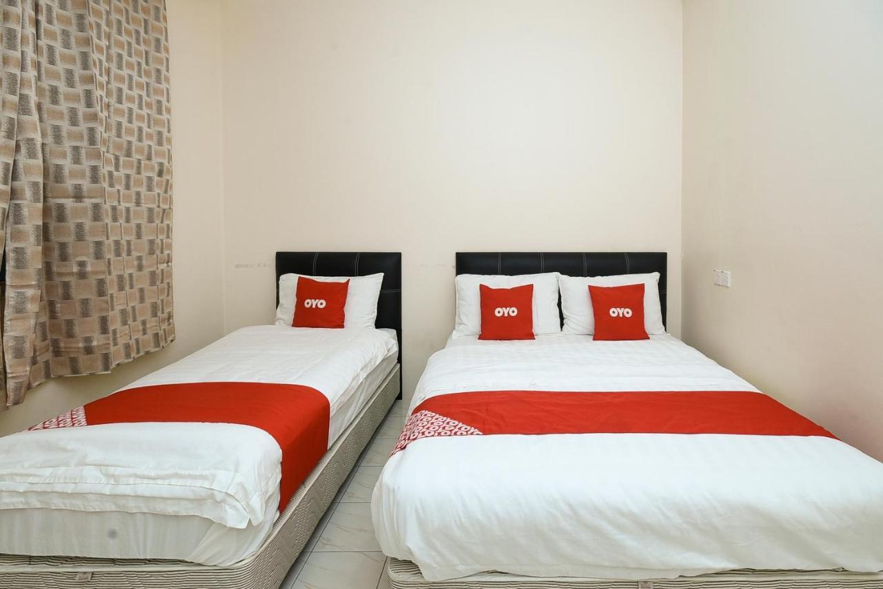 Oyo 90172 Goodwill Homestay Batu Niah Εξωτερικό φωτογραφία