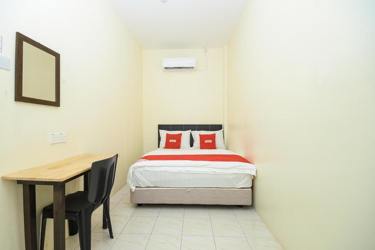 Oyo 90172 Goodwill Homestay Batu Niah Εξωτερικό φωτογραφία